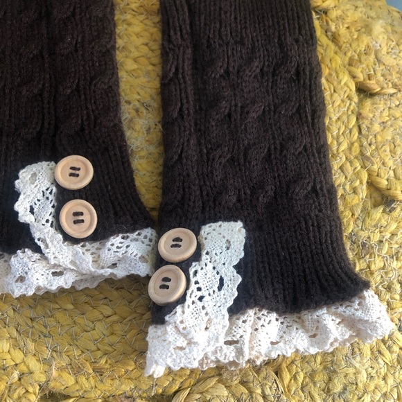 COPY - Lacey boot cuffs, leg warmer. Button accent detail. - Picture 3 of 4